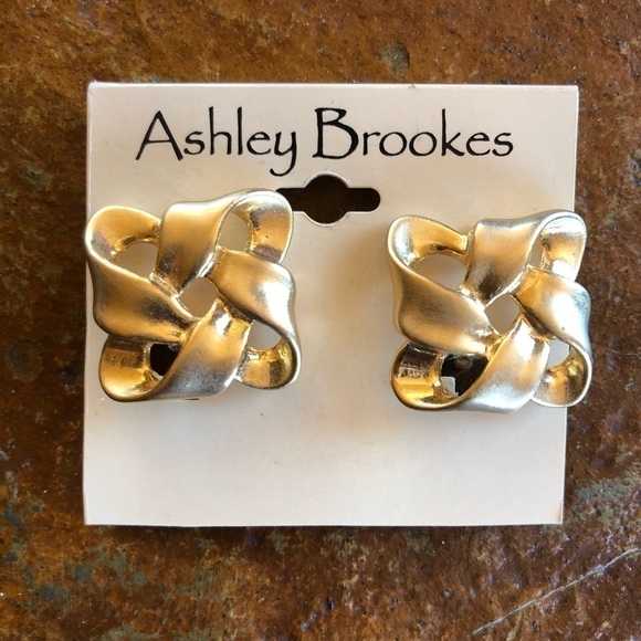 Vintage Ashley Brookes twisted knot gold lattice clip-on statement earrings - Picture 2 of 6